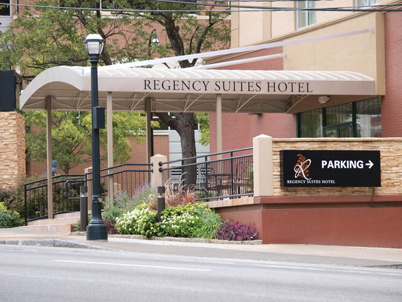 Regency Suites Hotel | Awnings Company Atlanta
